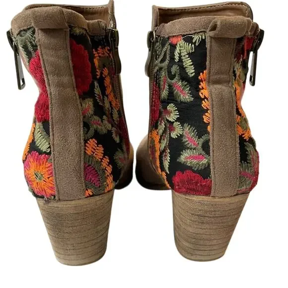 Tiara Mika-05 Floral & Paisley Embroidered Ankle Boots Size 8.5 - Picture 5 of 10